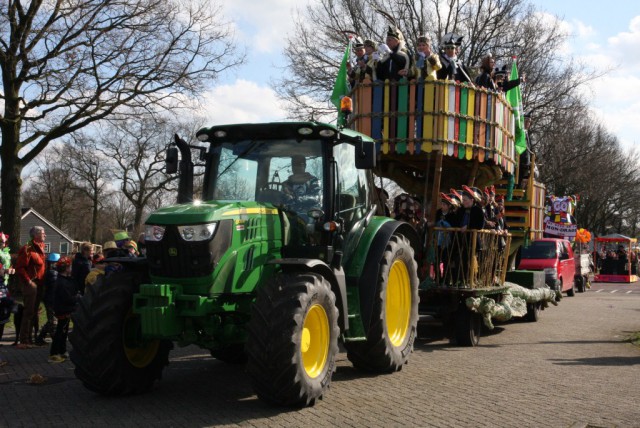 2015-02-05 WNG Bosuils Carnavalsprogramma 2015 Prinsenwagen