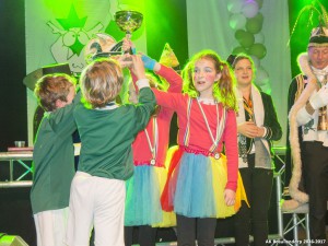 2017-02-26 Prijzen kinderoptocht 20 