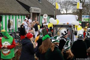 Buitenparty-na-optocht-02